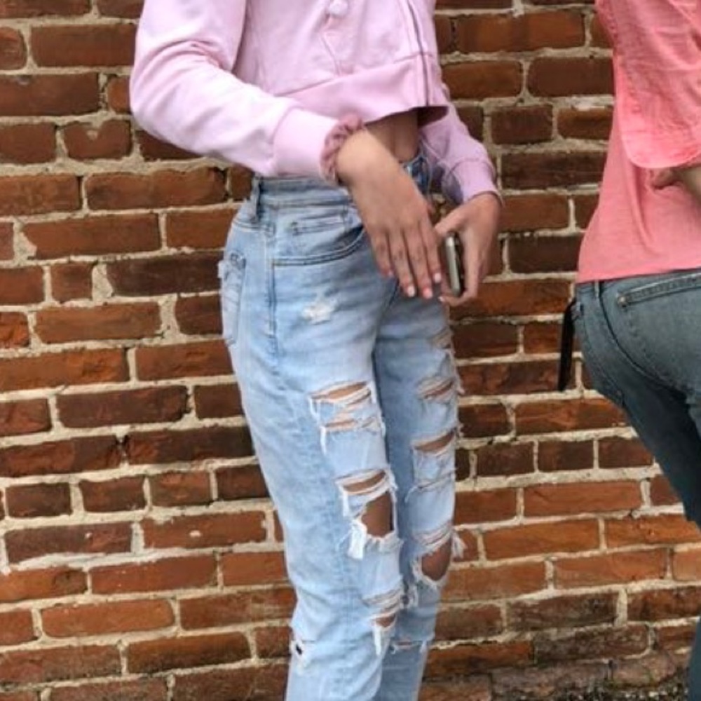 American eagle mom jeans